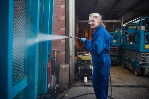 Best Factory Floor Cleaning  in Hobart, WI