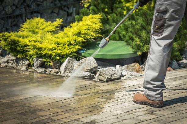 Best Oil Spill Cleanup  in Hobart, WI